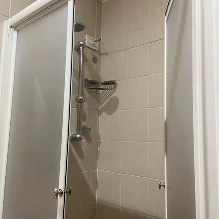 Hotel Center 3-3